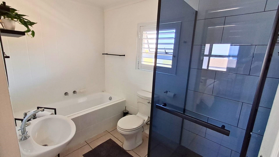 2 Bedroom Property for Sale in Big Bay Western Cape